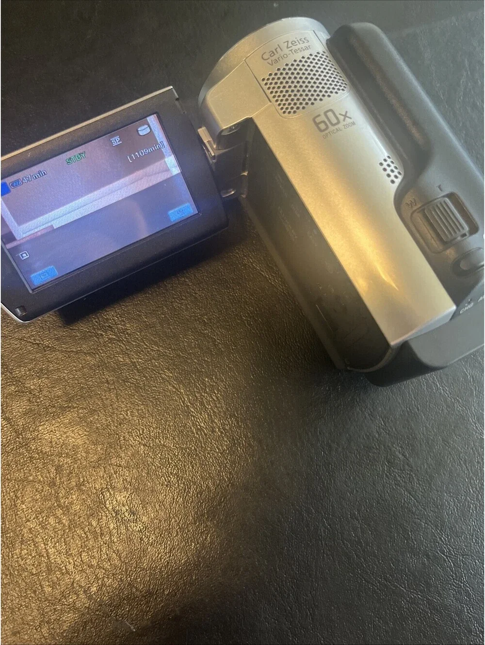 Sony Handycam DCR-SR47 Digital Video Camera Camcorder 60x Zoom 60GB - Tested